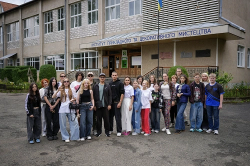 Всеукраїнська літня школа 2026: як школярі «Стежками гуцульського орнаменту» мандрували